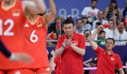 爆料女排蔡斌最新信息,女排教头再掀风云，揭秘其背后故事